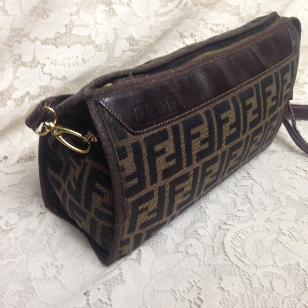 Vintage Fendi Zucca Pouch- Crossbody - Picture 2 of 12